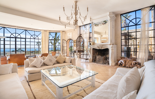 Living room with its chimney